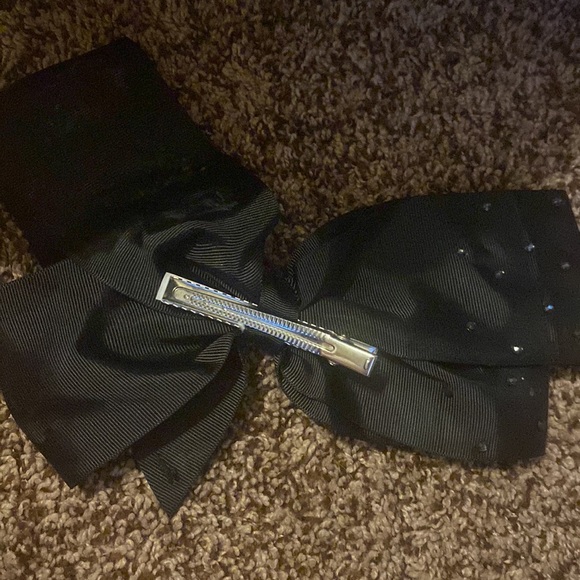 Jojo Siwa Bow - Picture 2 of 2